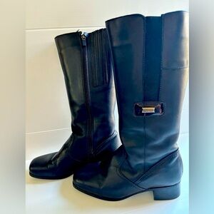 Contoura Women's Black Leather Boots Size 6
